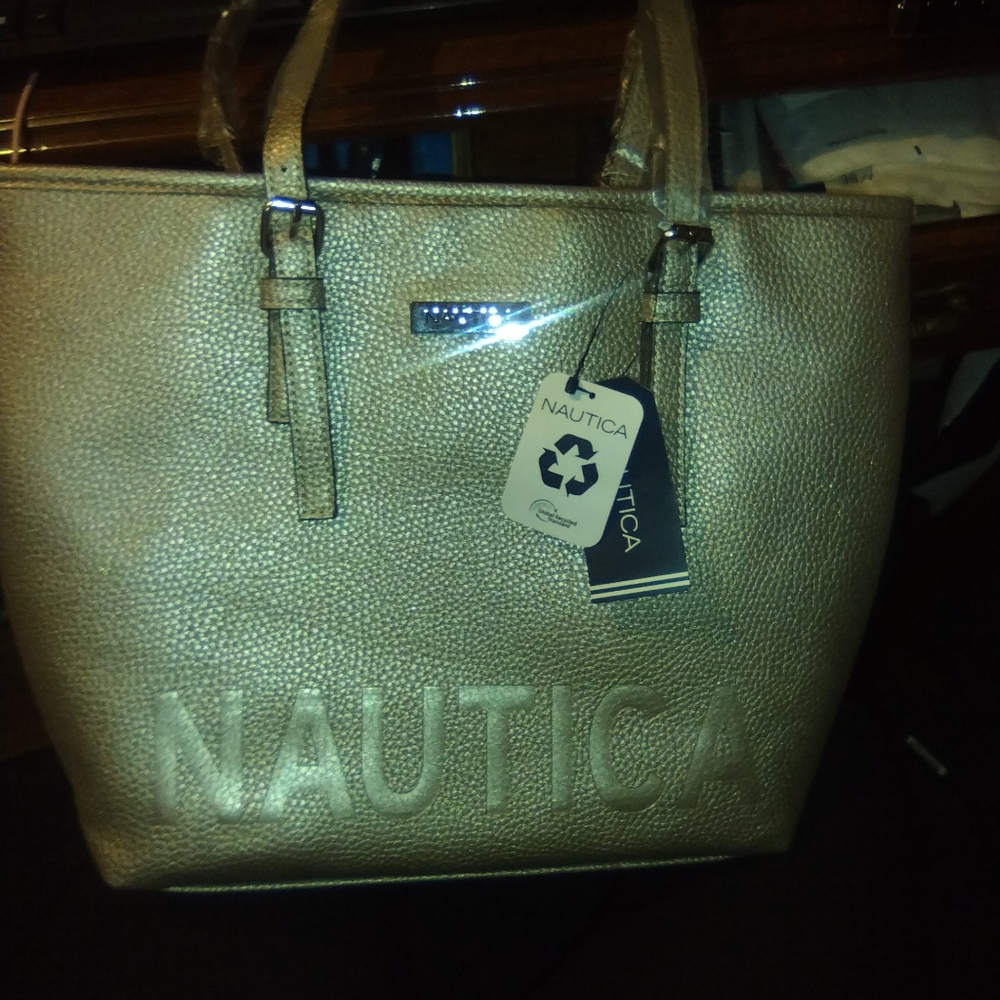 Nautica tote bag with tags